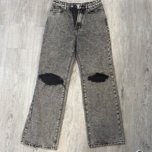 Forever 21 Gray Acid-Wash Straight Jeans with Knee Rips